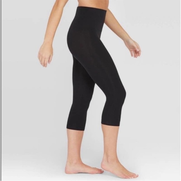 SPANX Assets Cropped Seamless Leggings Black Size Large - Picture 1 of 7